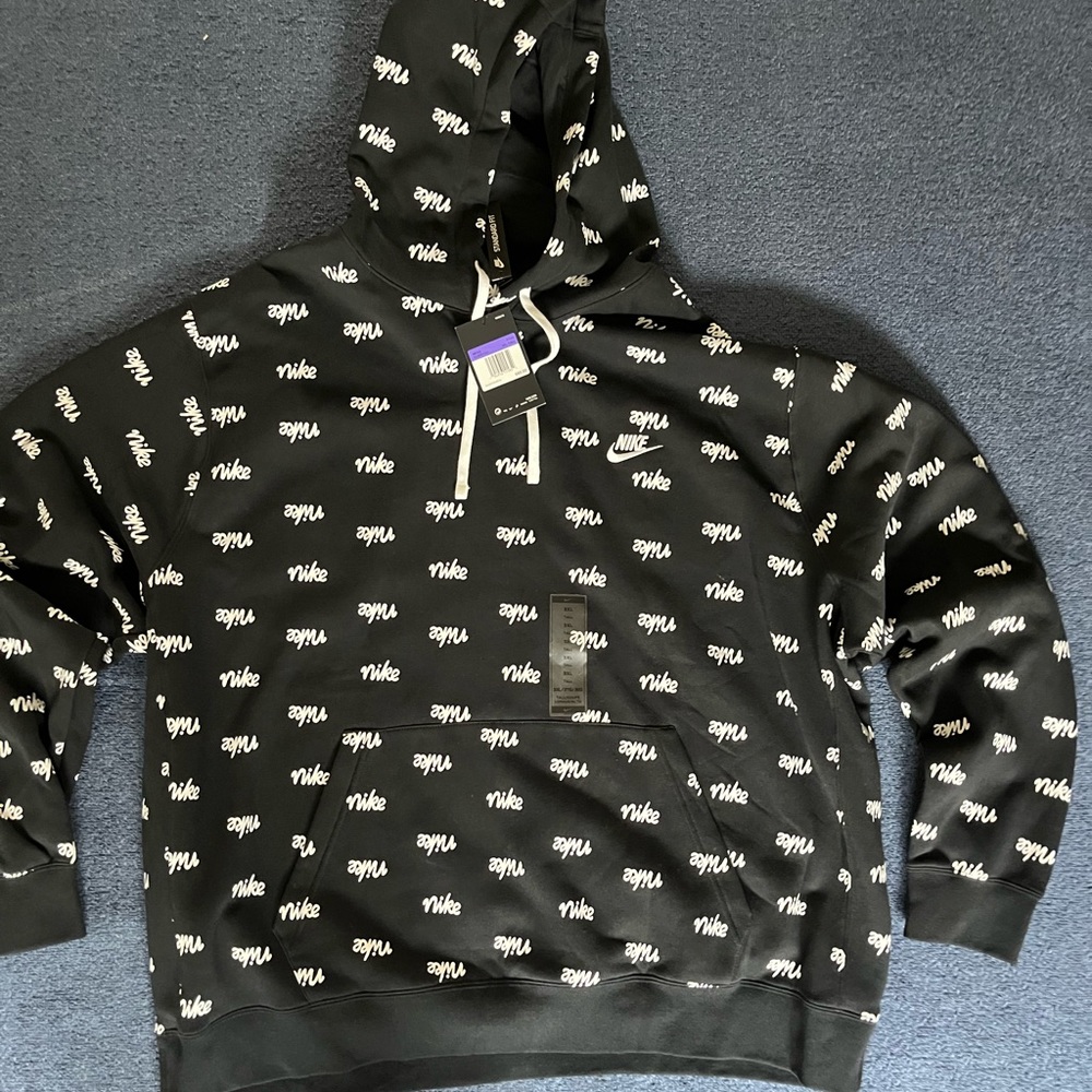 Brand New Mens Nike Sweater size 3XL